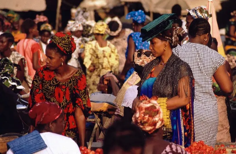 Women shopping in Senegalese market