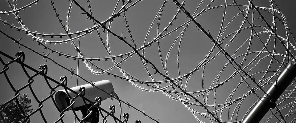 Immigration detention uk