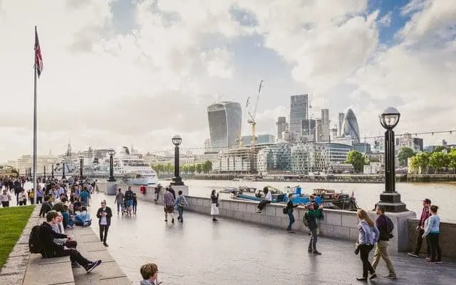 immigration lawyers golders green