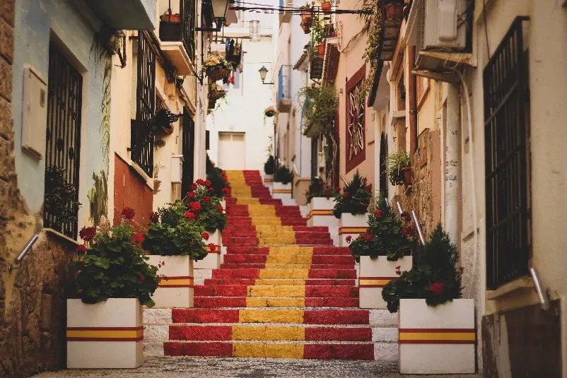 Steps painted in Spain colours