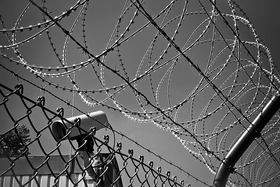 Immigration detention uk