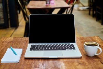 coffee laptop3