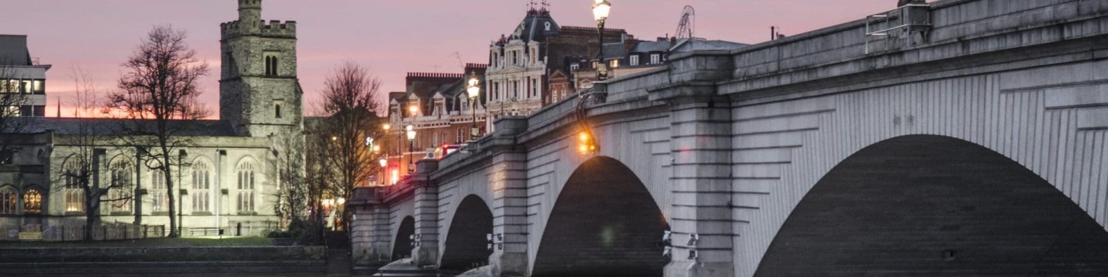 immigration lawyers putney