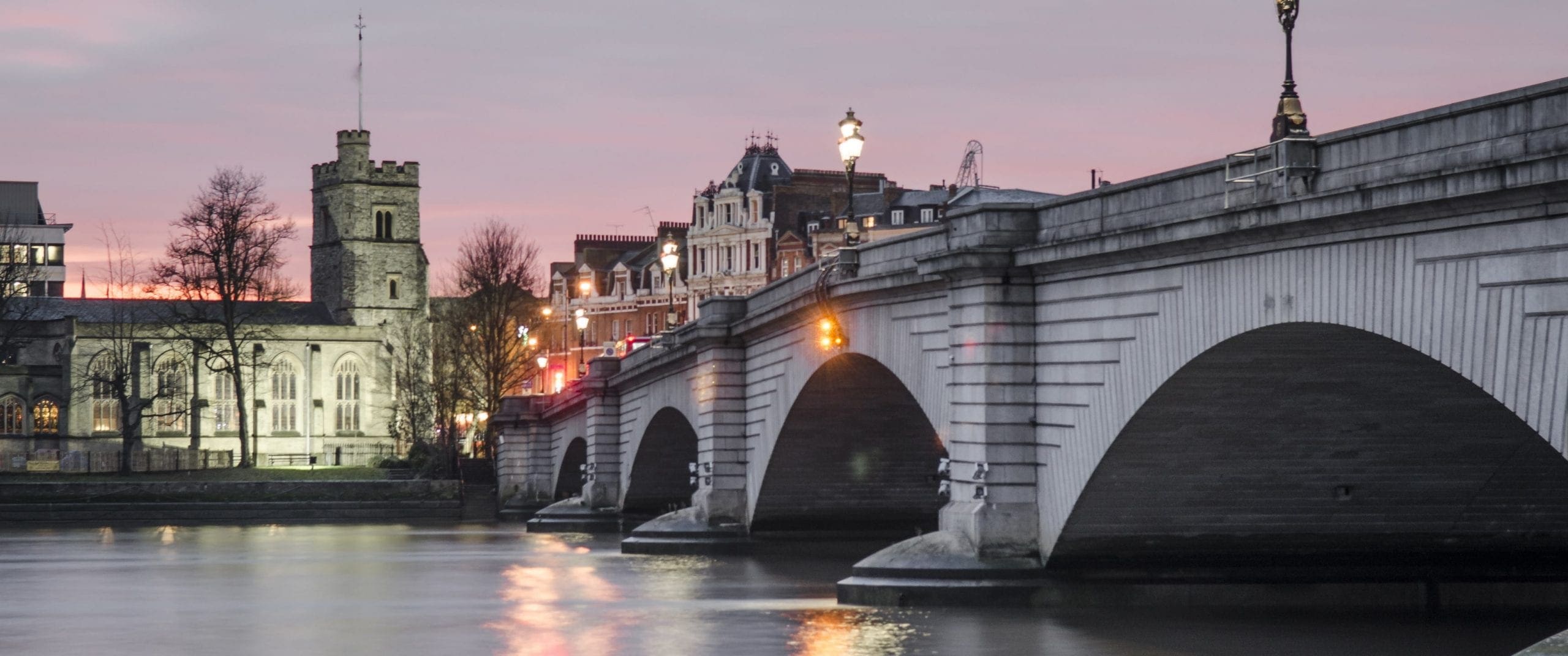 immigration lawyers putney